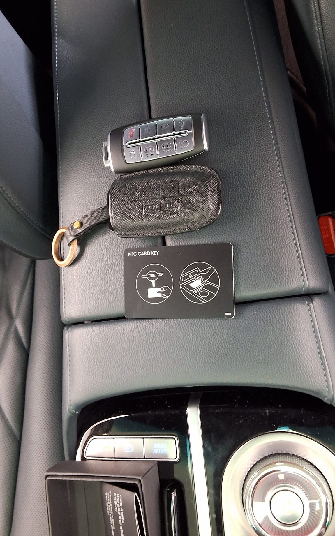 GENESIS THE ALL NEW G80 GASOLINE 2.5 2WD BASE MODEL 2022 - zdjęcie 20