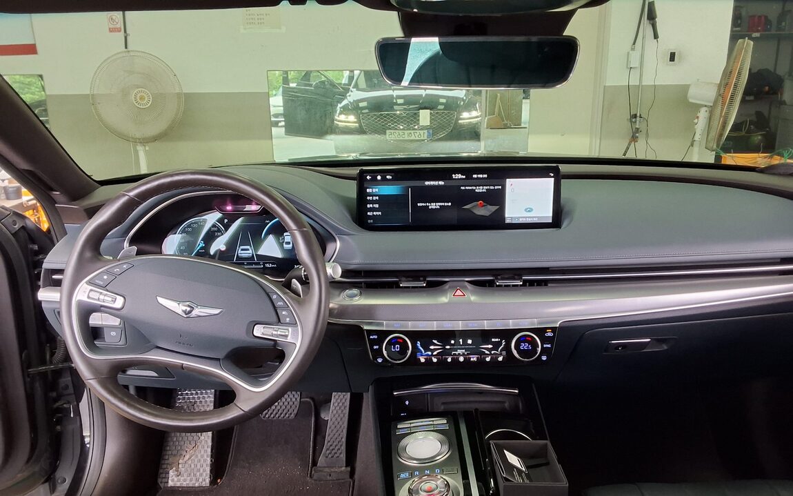 GENESIS THE ALL NEW G80 GASOLINE 2.5 2WD BASE MODEL 2022 - zdjęcie 11