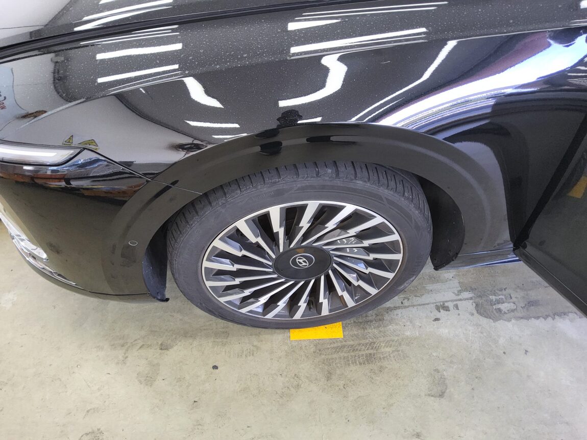 HYUNDAI THE ALL NEW GRANDEUR GASOLINE 3.5 2WD CALLIGRAPHY 2023 - zdjęcie 20