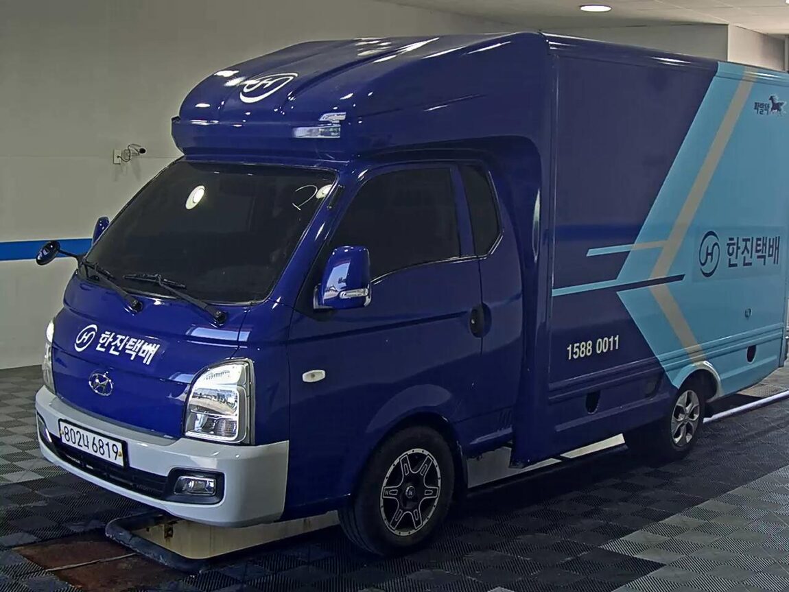 HYUNDAI PORTER II CITY VAN 2020 - zdjęcie 2