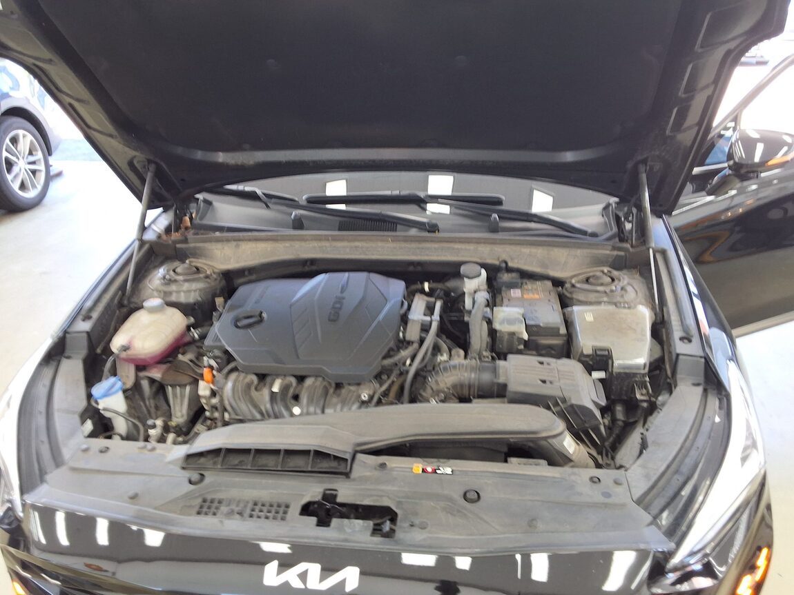 KIA K8 2.5 GDI SIGNATURE 2023 - zdjęcie 21