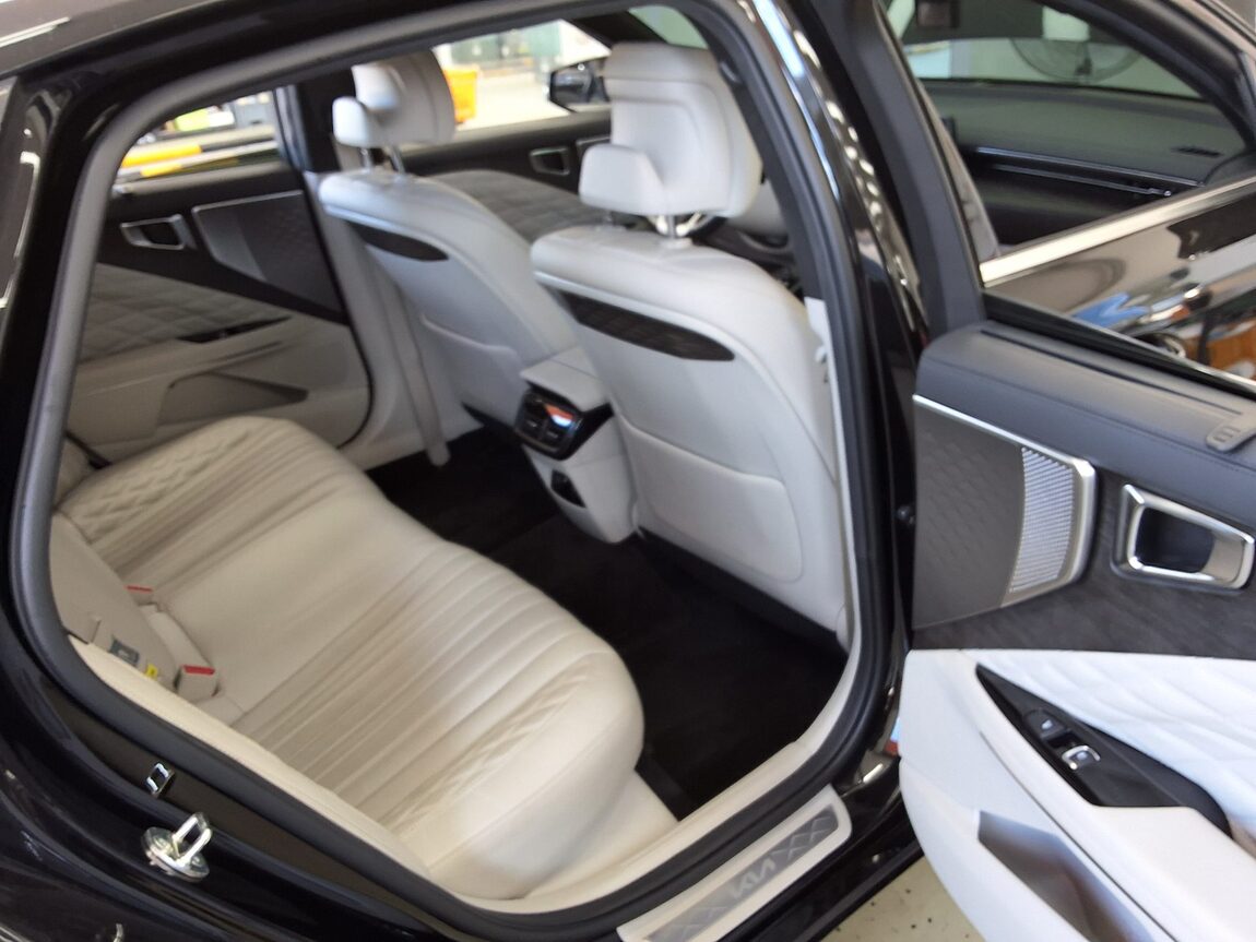 KIA K8 2.5 GDI SIGNATURE 2023 - zdjęcie 14