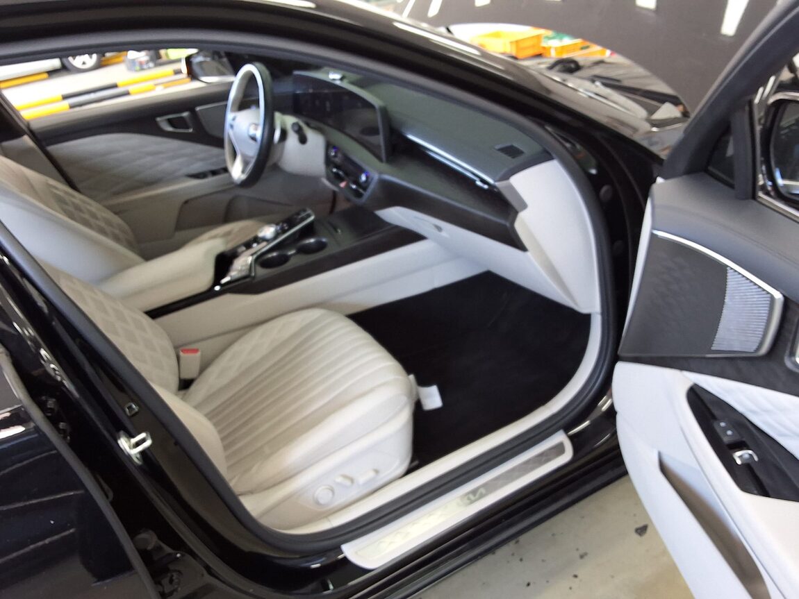 KIA K8 2.5 GDI SIGNATURE 2023 - zdjęcie 15