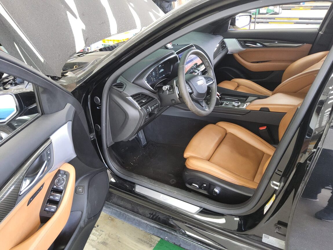 CADILLAC CT5 2 SPORTS 2021 - zdjęcie 10