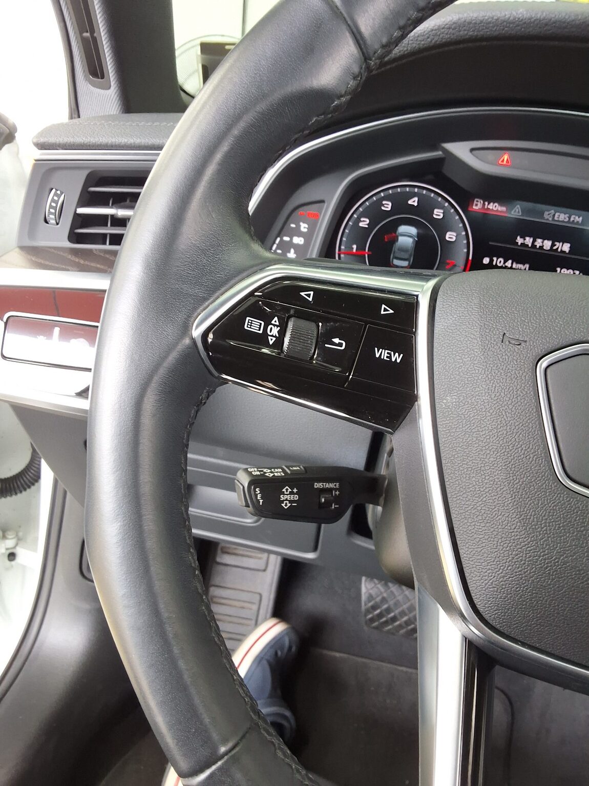 AUDI A6 (5TH GEN) 45 TFSI PREMIUM 2021 - zdjęcie 19