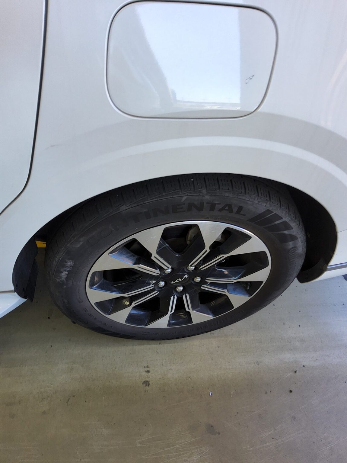 KIA NEW CARNIVAL (KA4) HI-LIMOUSINE 7-SEATER GASOLINE SIGNATURE 2022 - zdjęcie 21