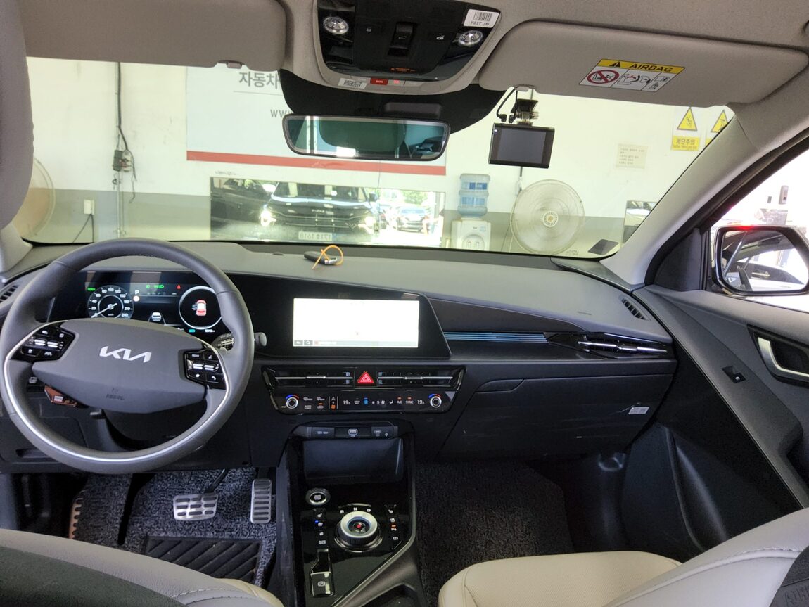 KIA THE ALL NEW NIRO 1.6 HEV SIGNATURE 2025 - zdjęcie 11