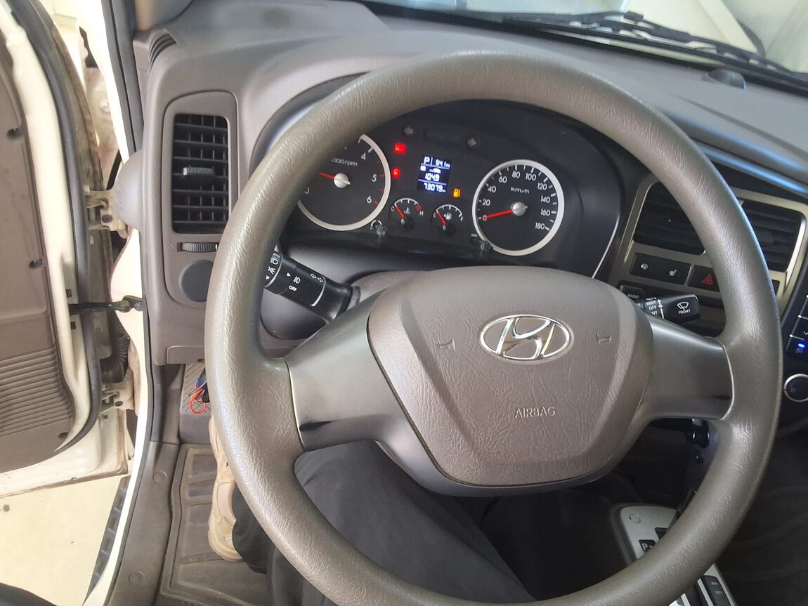 HYUNDAI PORTER II WING BODY MANUAL 2018 - zdjęcie 19