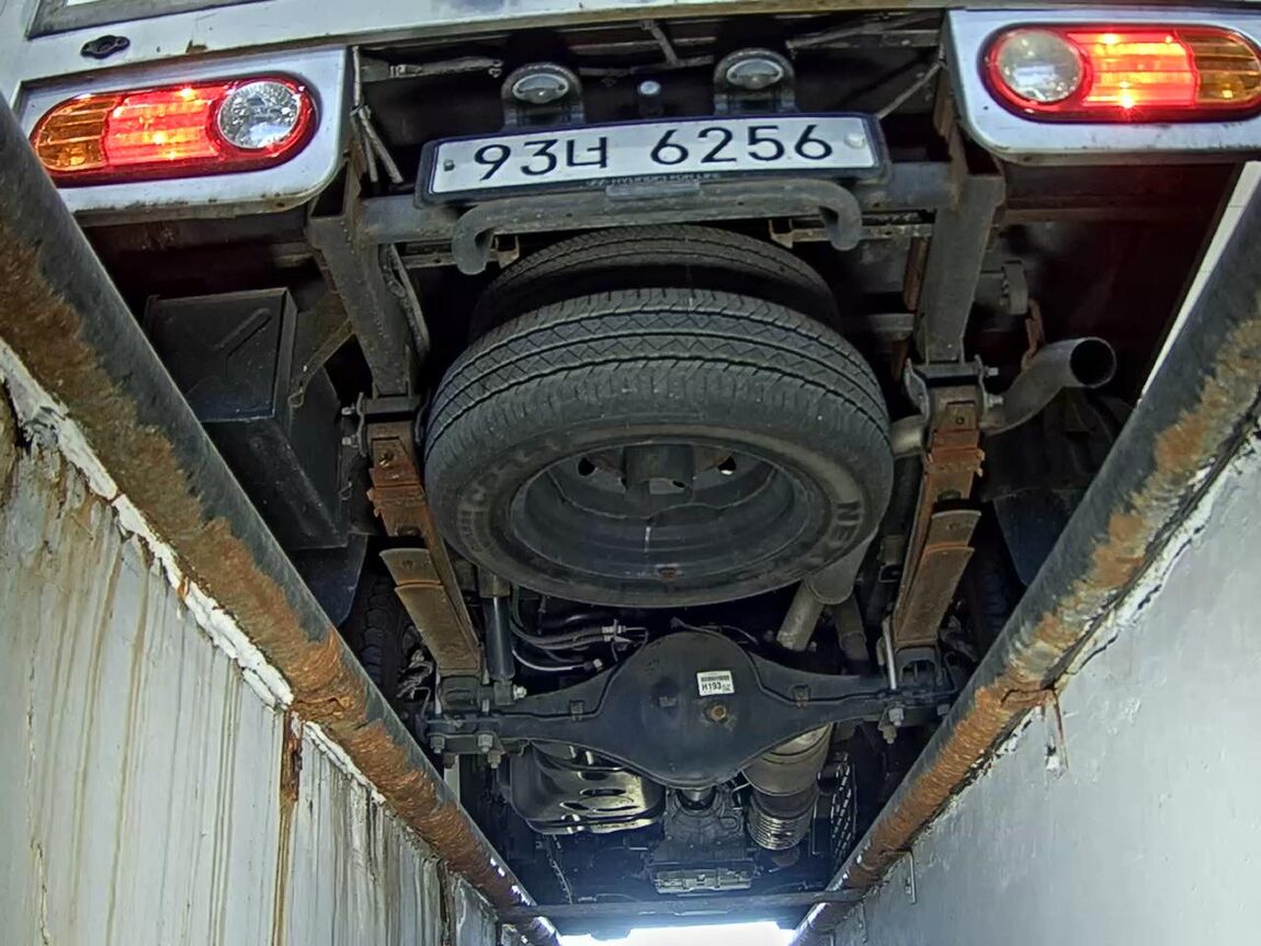 HYUNDAI PORTER II WING BODY MANUAL 2018 - zdjęcie 8