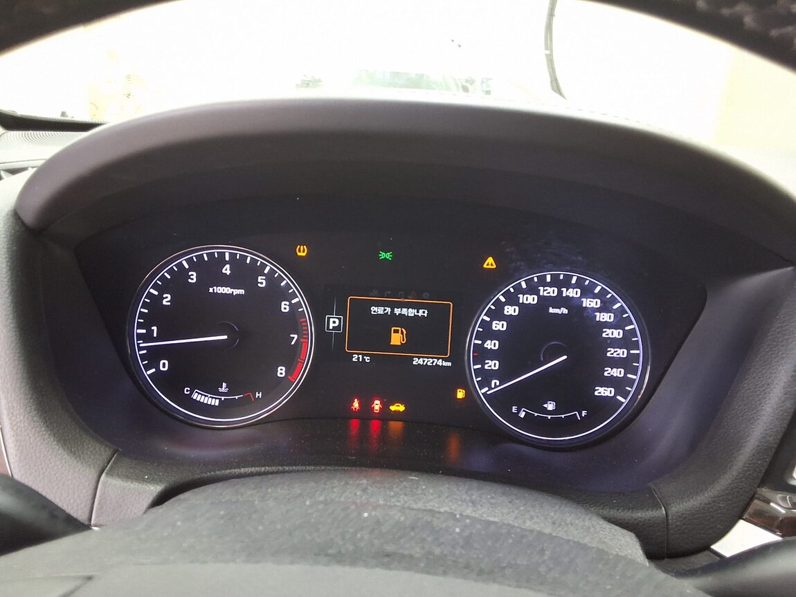 HYUNDAI GENESIS DH G380 AWD EXCLUSIVE 2015 - zdjęcie 10