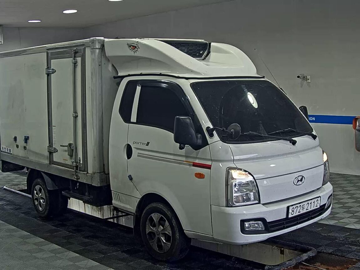 HYUNDAI PORTER II REFRIGERATED BOX TRUCK SUPER CAB 2022 - zdjęcie 3