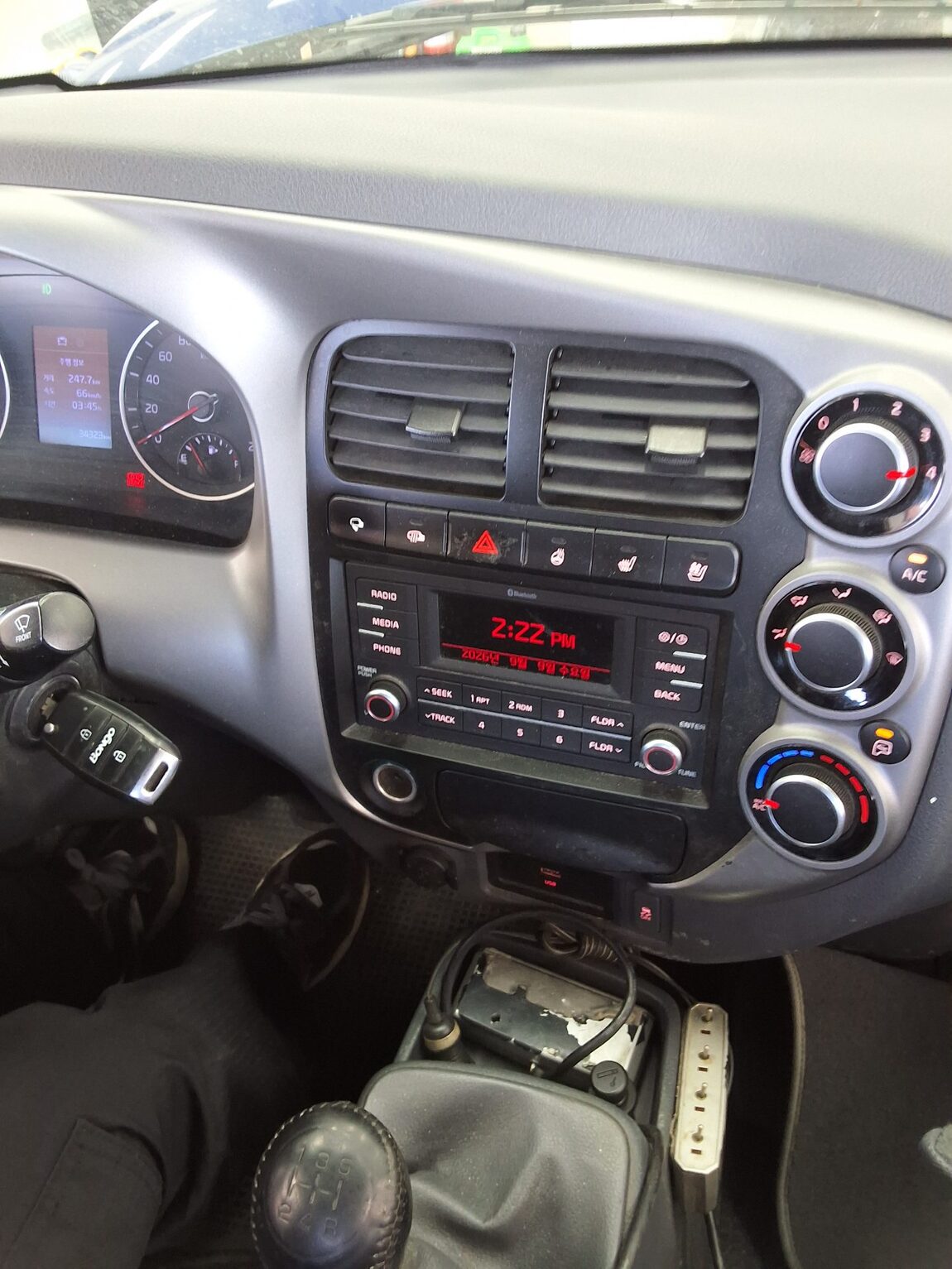 KIA THE NEW BONGO III CARGO 1 TON LPG KING CAB EXTRA LONG WHEELBASE GL 2020 - zdjęcie 15