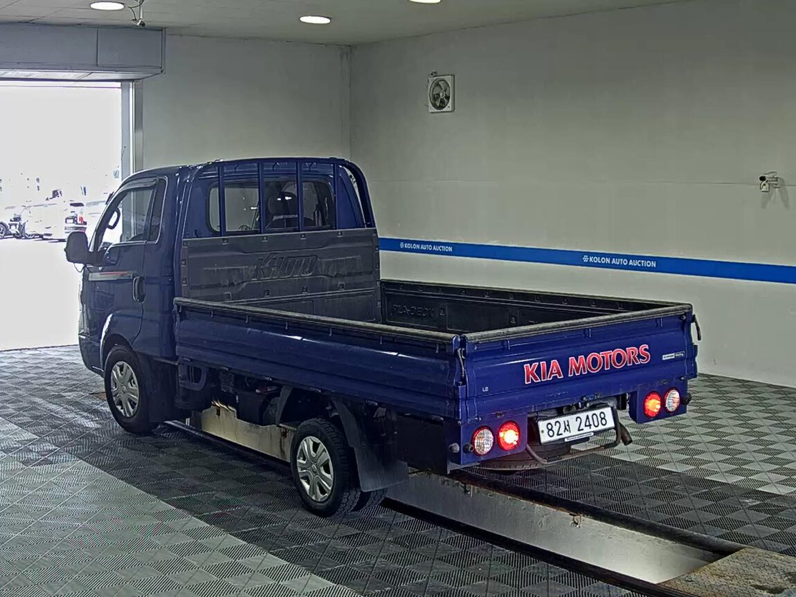 KIA THE NEW BONGO III CARGO 1 TON LPG KING CAB EXTRA LONG WHEELBASE GL 2020 - zdjęcie 6