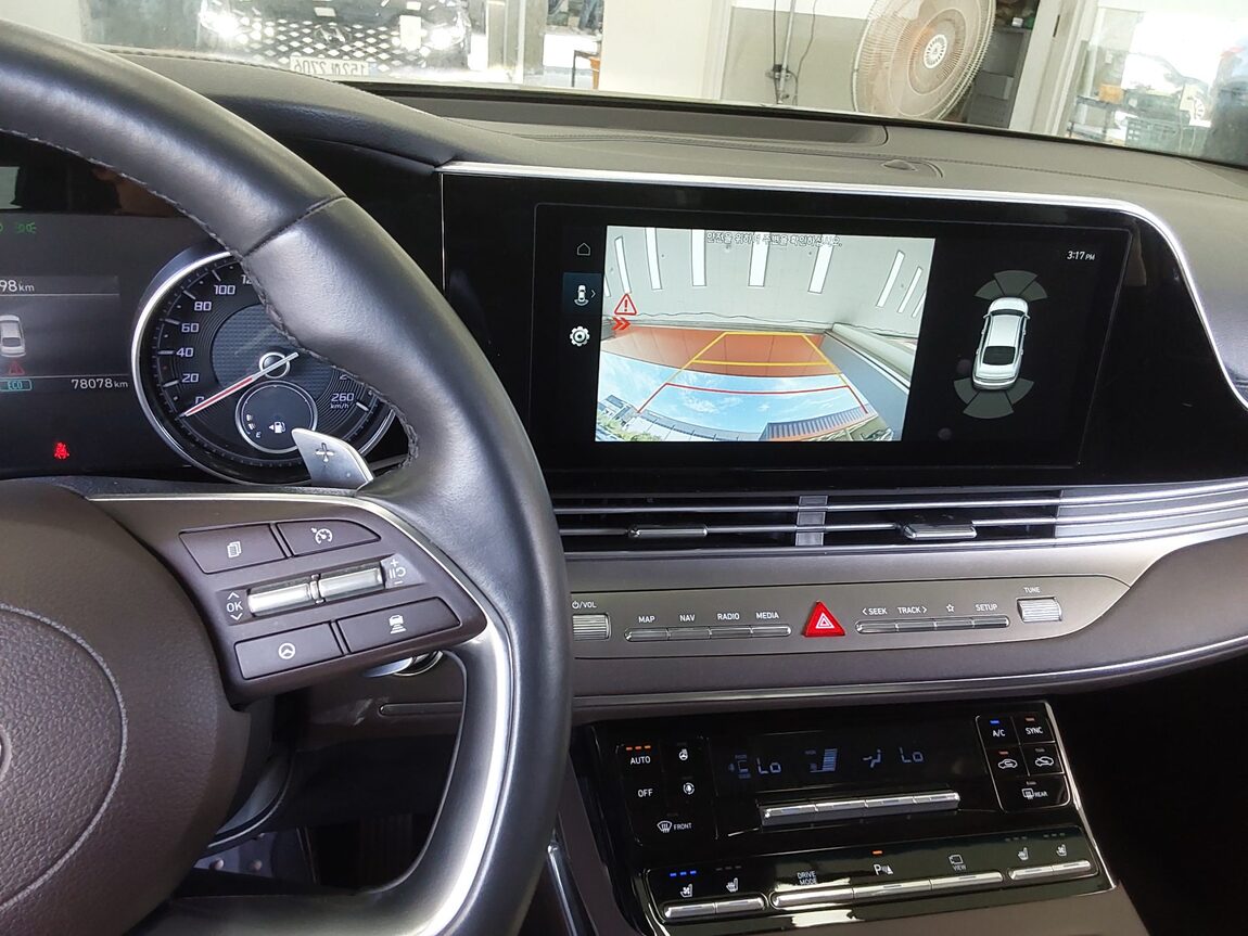 HYUNDAI THE NEW GRANDEUR IG GASOLINE 2.5 PREMIUM CHOICE 2021 - zdjęcie 17