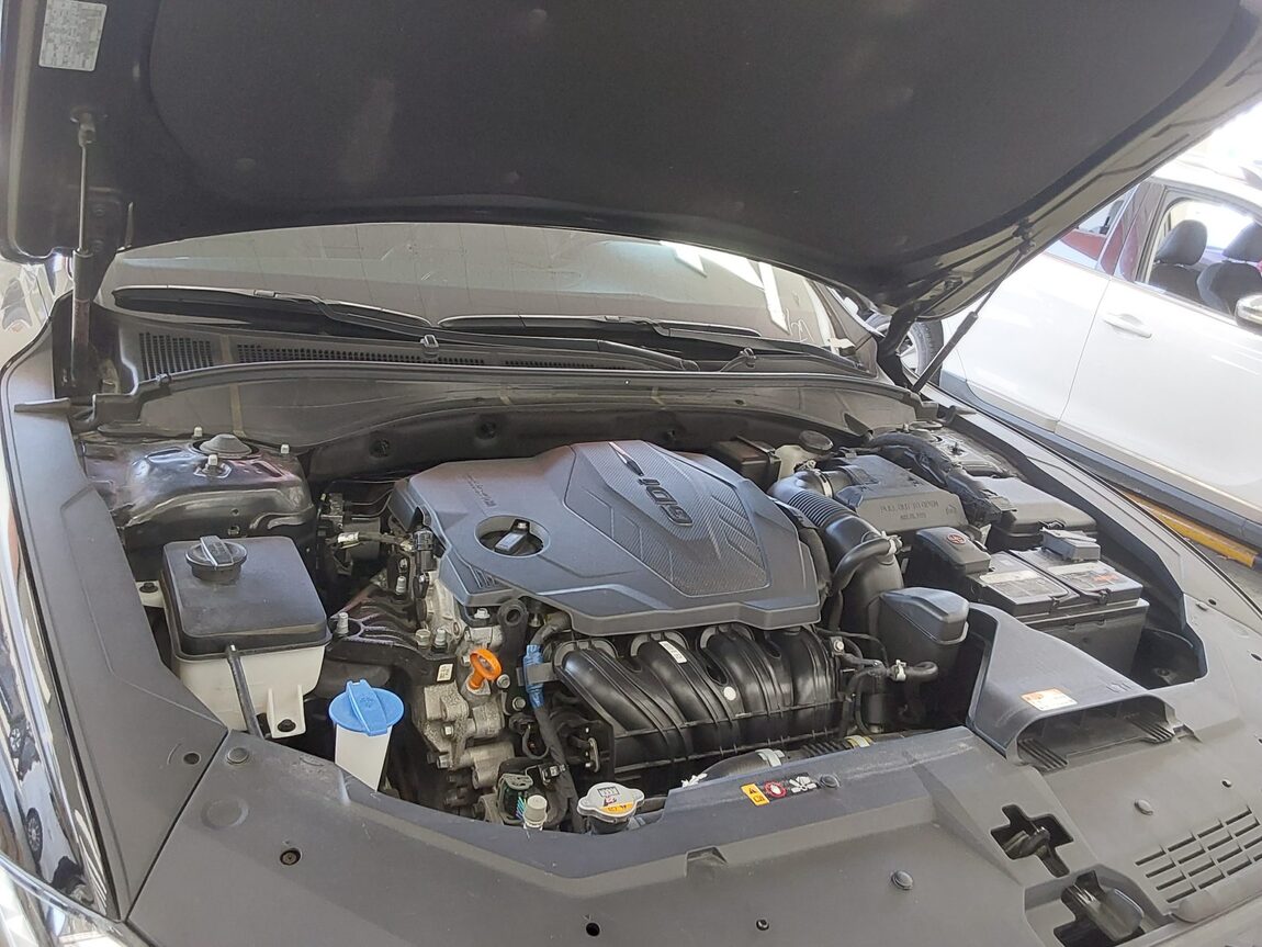 HYUNDAI THE NEW GRANDEUR IG GASOLINE 2.5 PREMIUM CHOICE 2021 - zdjęcie 18