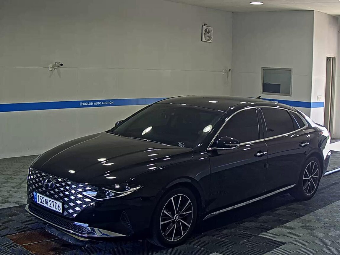 HYUNDAI THE NEW GRANDEUR IG GASOLINE 2.5 PREMIUM CHOICE 2021 - zdjęcie 2