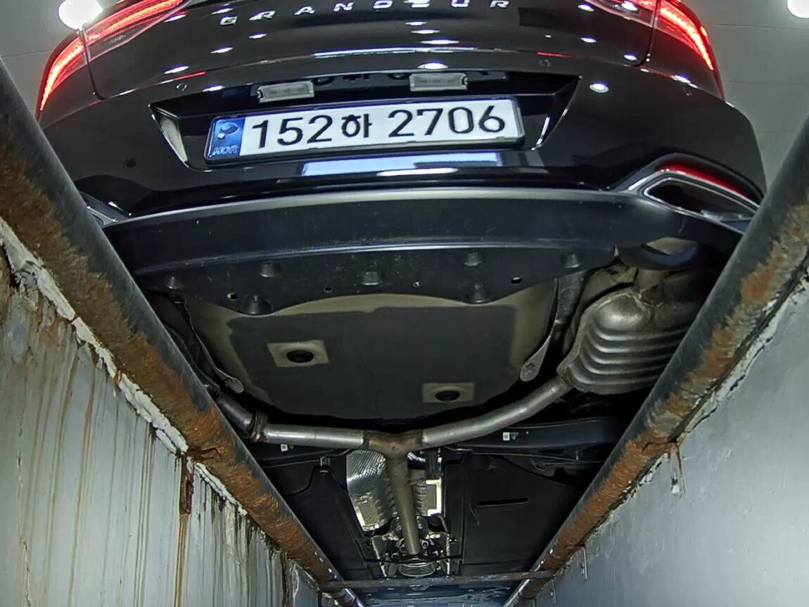 HYUNDAI THE NEW GRANDEUR IG GASOLINE 2.5 PREMIUM CHOICE 2021 - zdjęcie 8