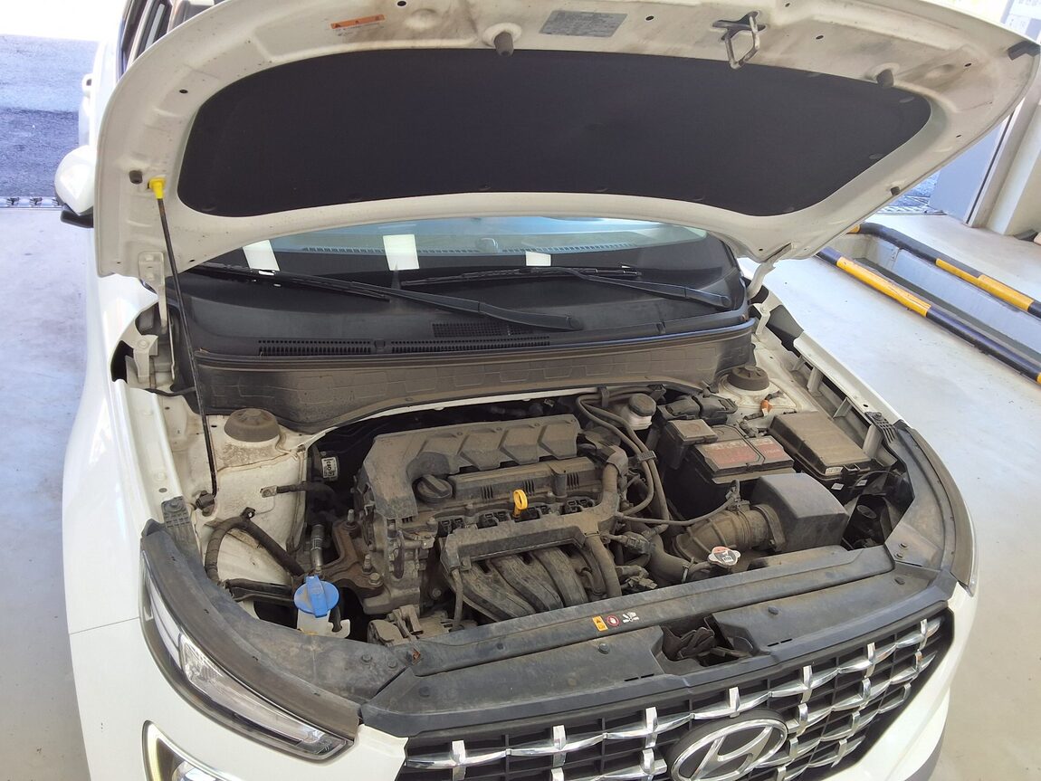 HYUNDAI VENUE 1.6 GASOLINE MODERN PLUS 2022 - zdjęcie 19