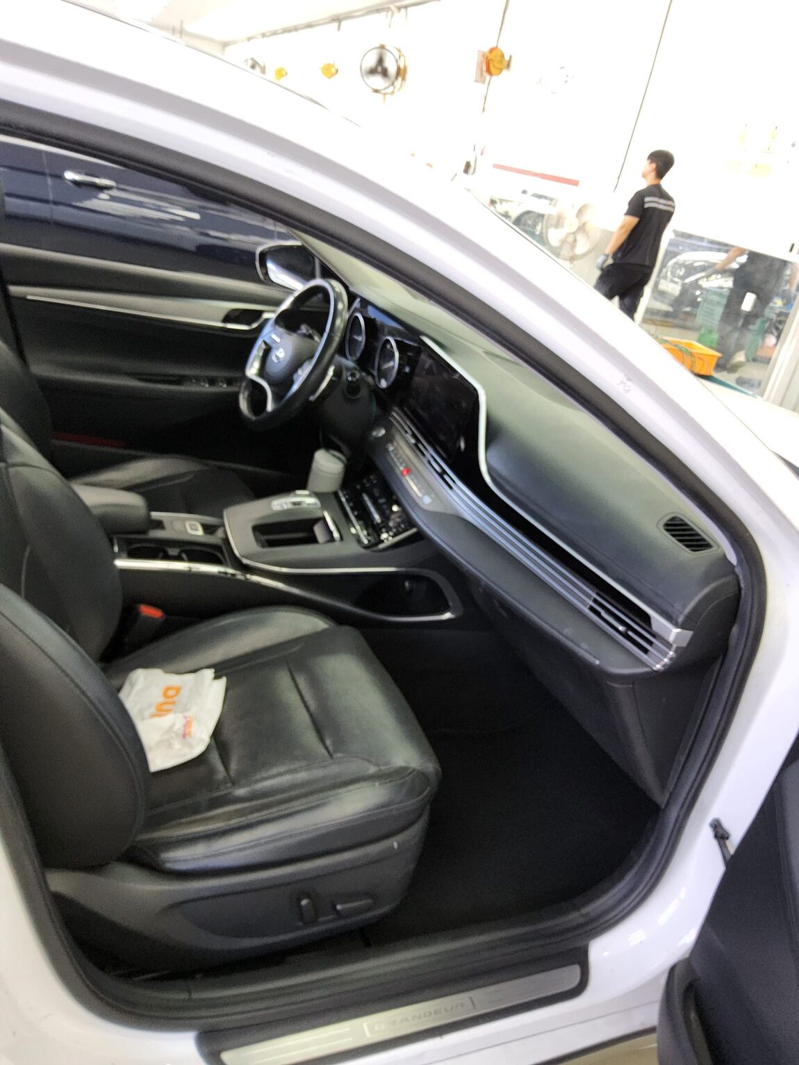 HYUNDAI THE NEW GRANDEUR IG GASOLINE 2.5 PREMIUM CHOICE 2021 - zdjęcie 14