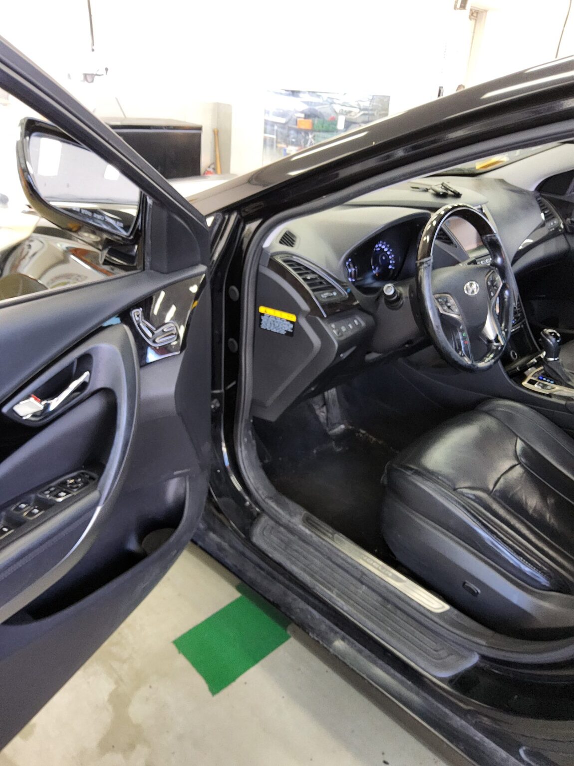 HYUNDAI GRANDEUR HG HG 300 NOBLE 2012 - zdjęcie 10