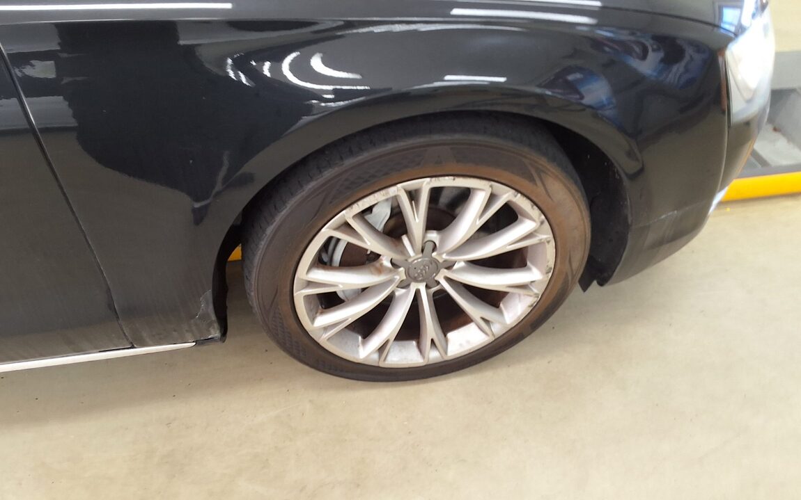 AUDI A8 (3RD GEN) 3.0 TFSI QUATTRO LWB 2011 - zdjęcie 26
