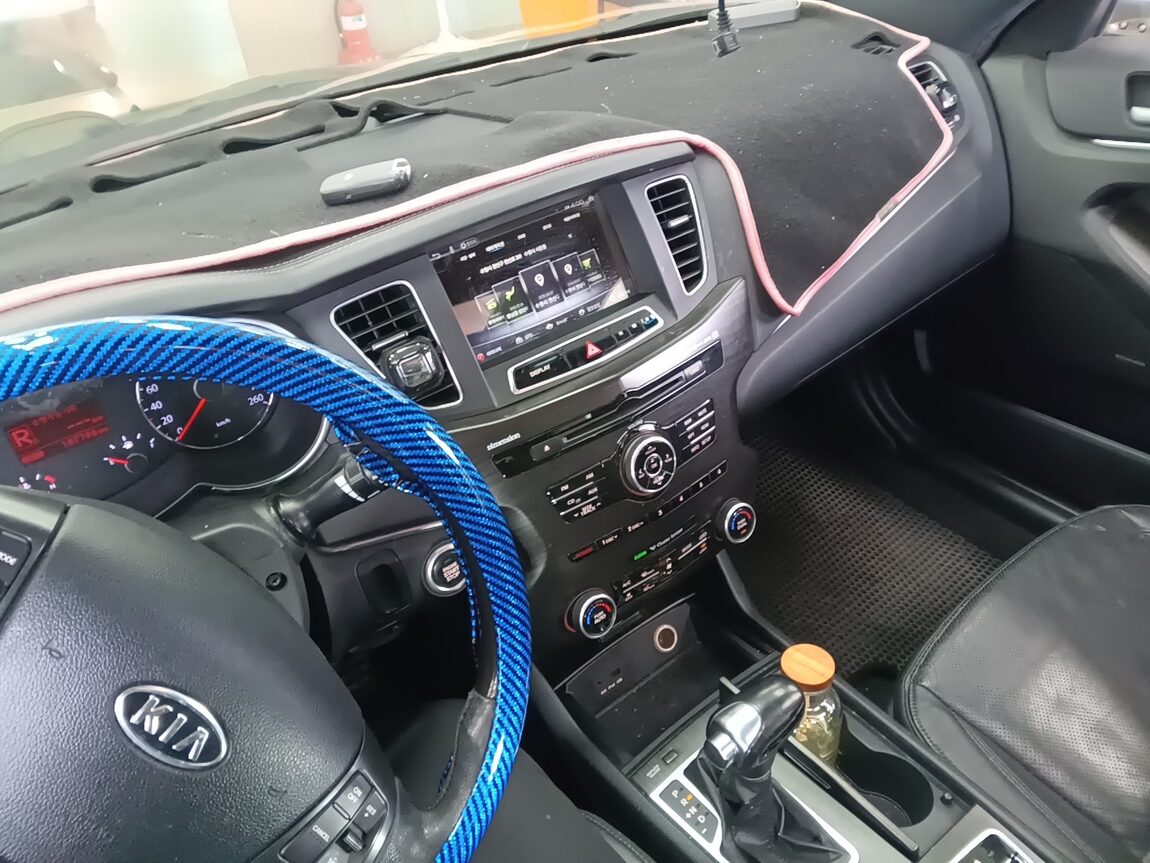 KIA K7 PRESTIGE 3.0 GDI PRESTIGE 2012 - zdjęcie 11