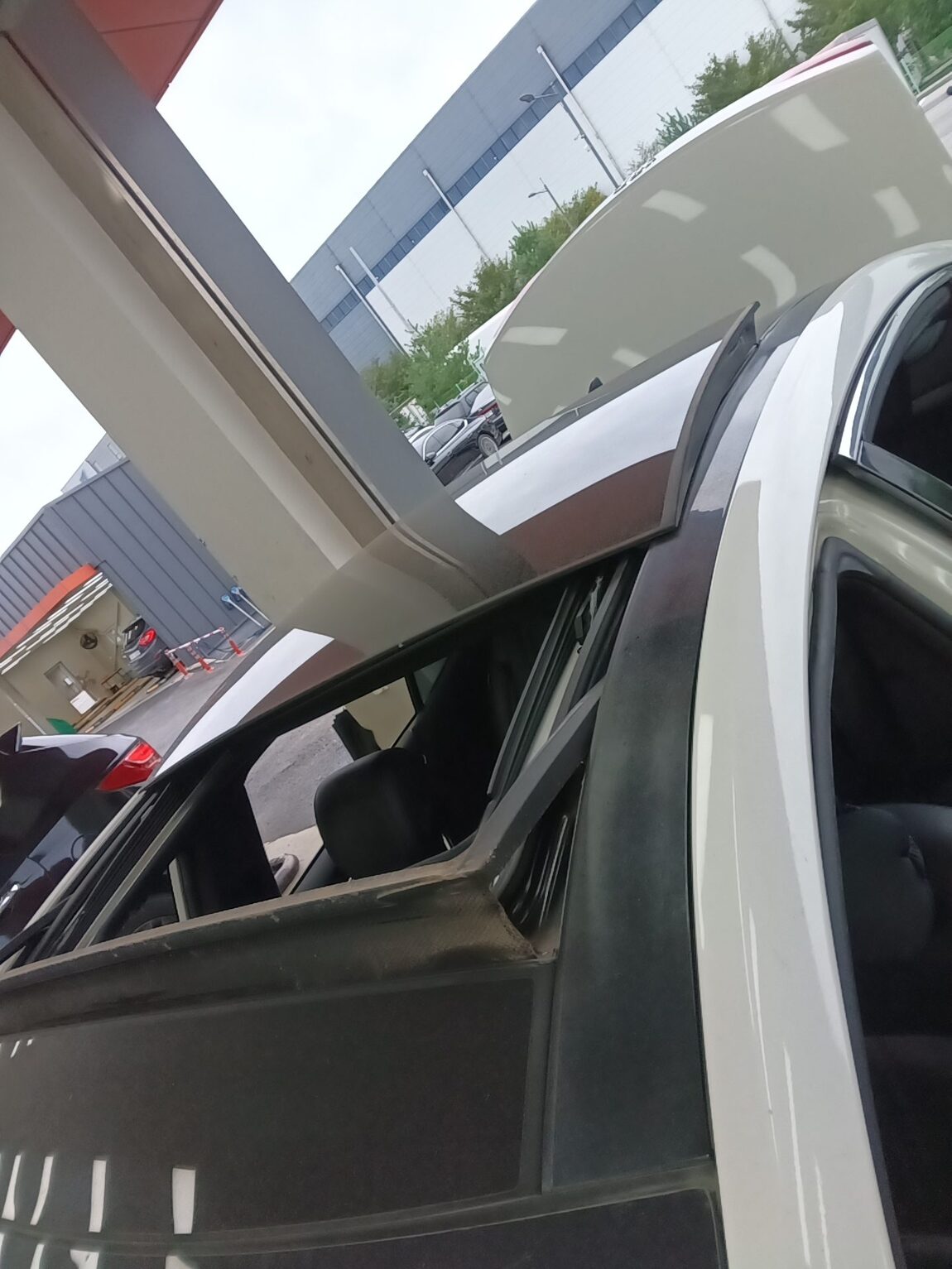 KIA K7 PRESTIGE 3.0 GDI PRESTIGE 2012 - zdjęcie 18