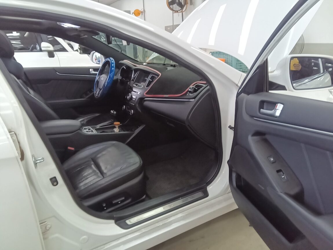 KIA K7 PRESTIGE 3.0 GDI PRESTIGE 2012 - zdjęcie 14
