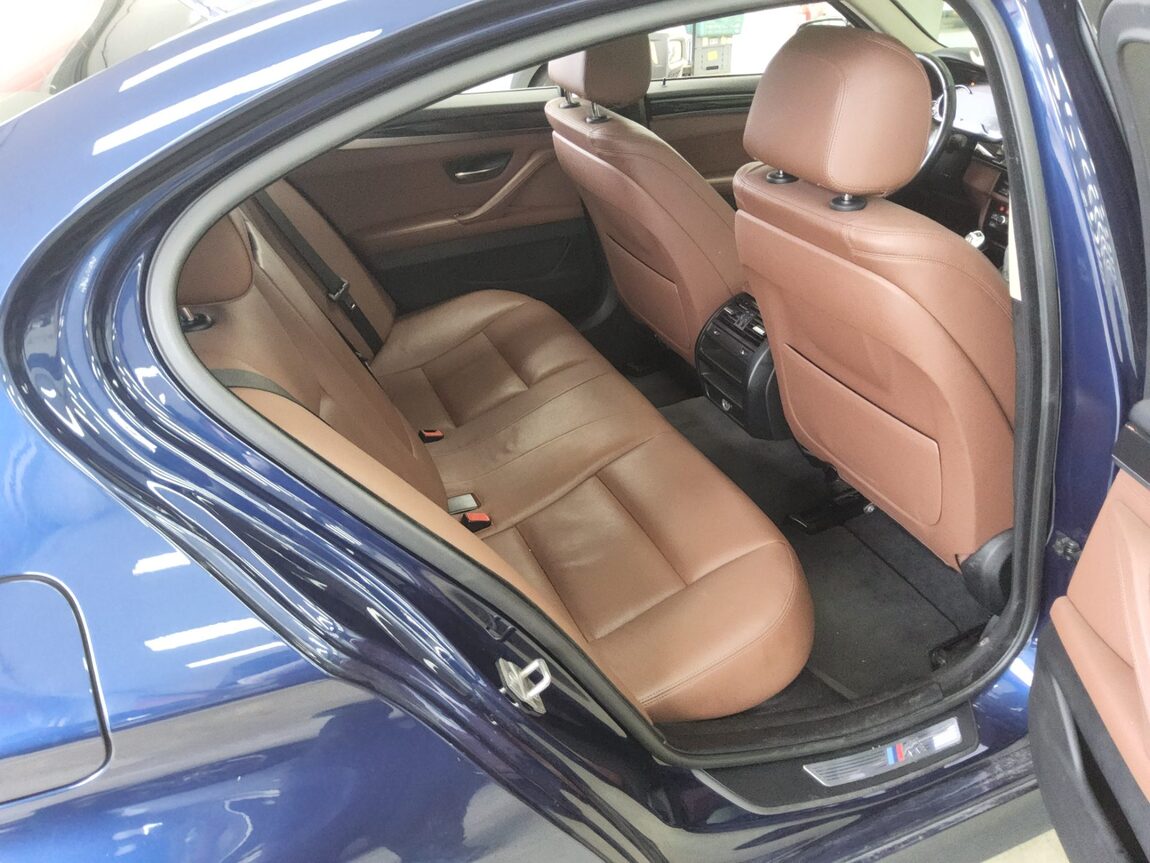 BMW 5 SERIES (6TH GEN) 520d M AERODYNAMIC 2016 - zdjęcie 13