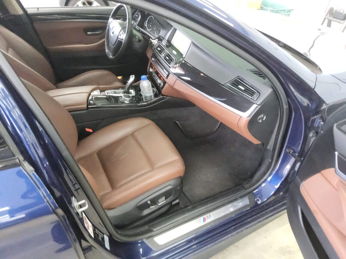 BMW 5 SERIES (6TH GEN) 520d M AERODYNAMIC 2016 - zdjęcie 14