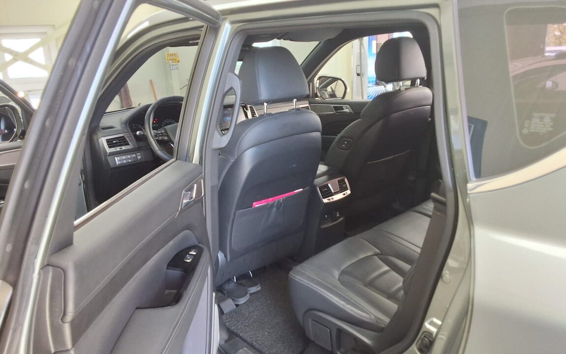 KG MOBILITY (SSANGYONG) G4 REXTON 2.2 4WD MAJESTY 2019 - zdjęcie 12
