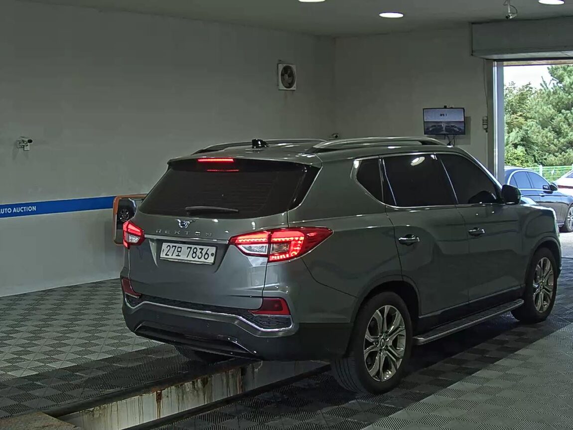 KG MOBILITY (SSANGYONG) G4 REXTON 2.2 4WD MAJESTY 2019 - zdjęcie 5