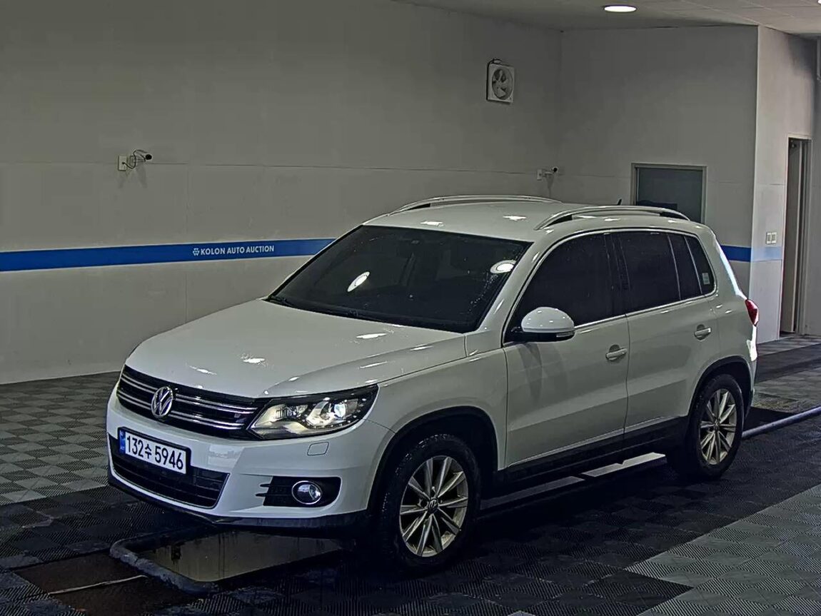 VOLKSWAGEN TIGUAN 2.0 TDI BLUEMOTION 2015 - zdjęcie 2