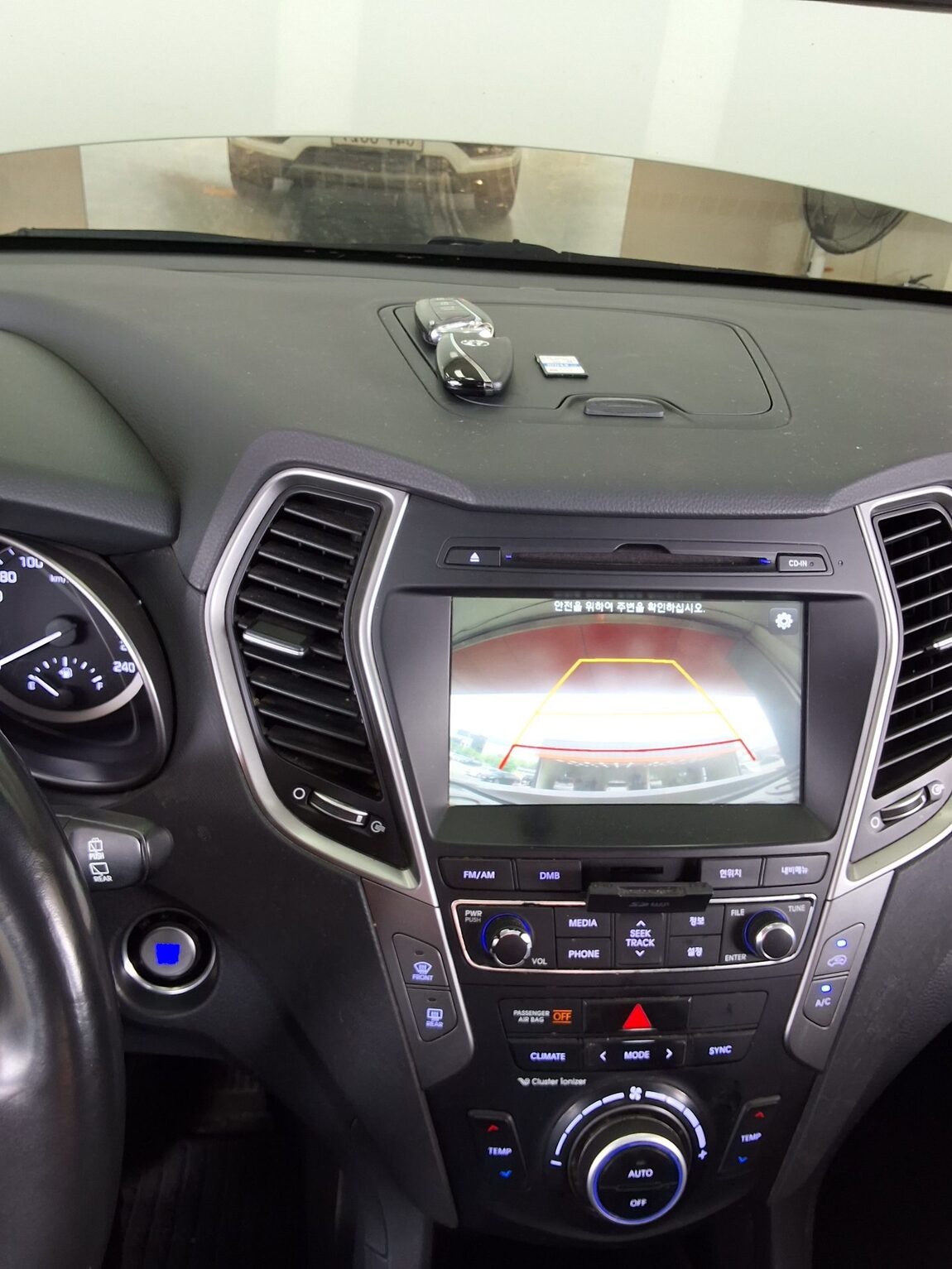 HYUNDAI SANTA FE THE PRIME DIESEL R2.0 2WD PREMIUM 2018 - zdjęcie 17