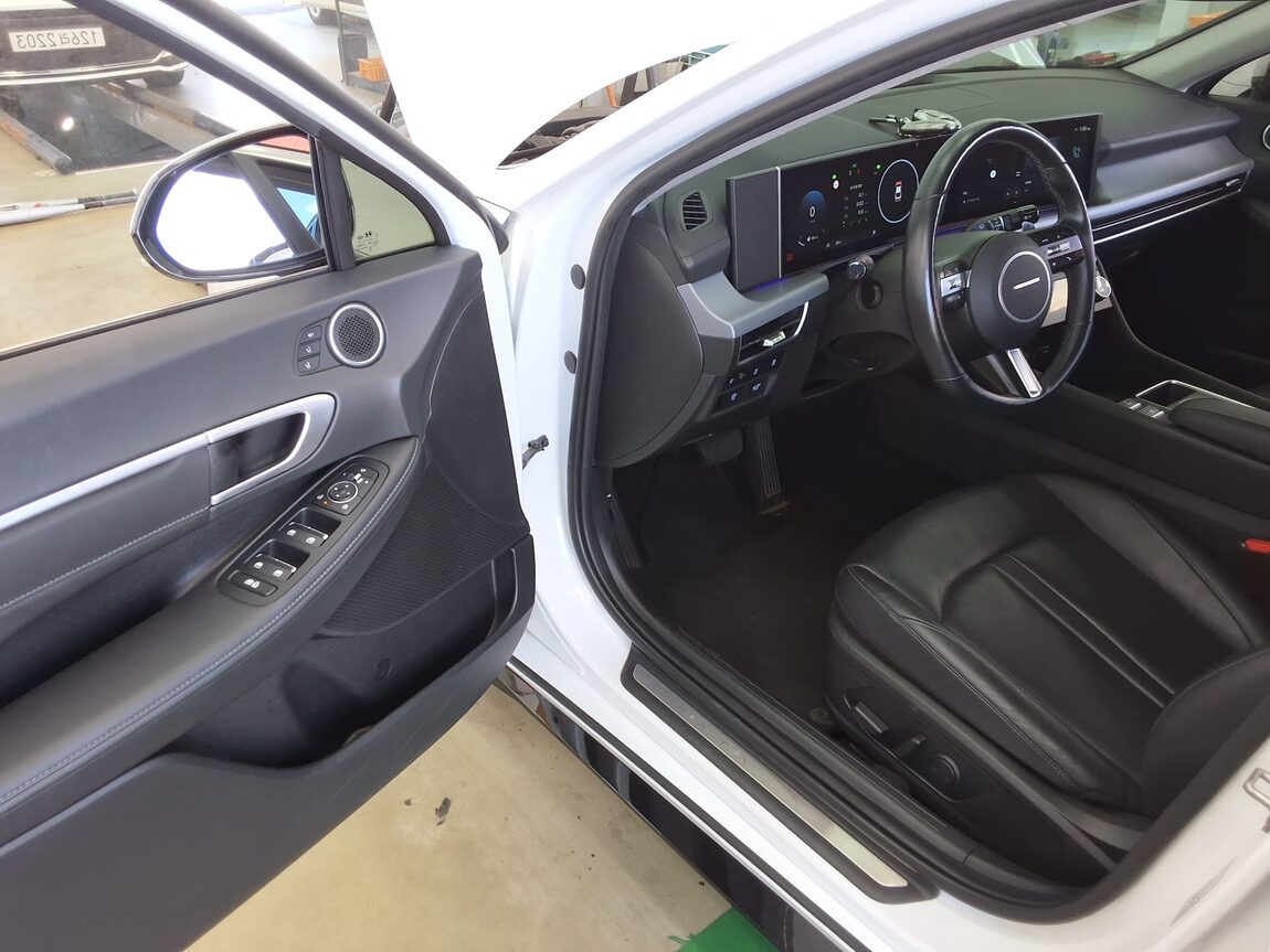 HYUNDAI SONATA THE EDGE GASOLINE 2.0 EXCLUSIVE 2024 - zdjęcie 11