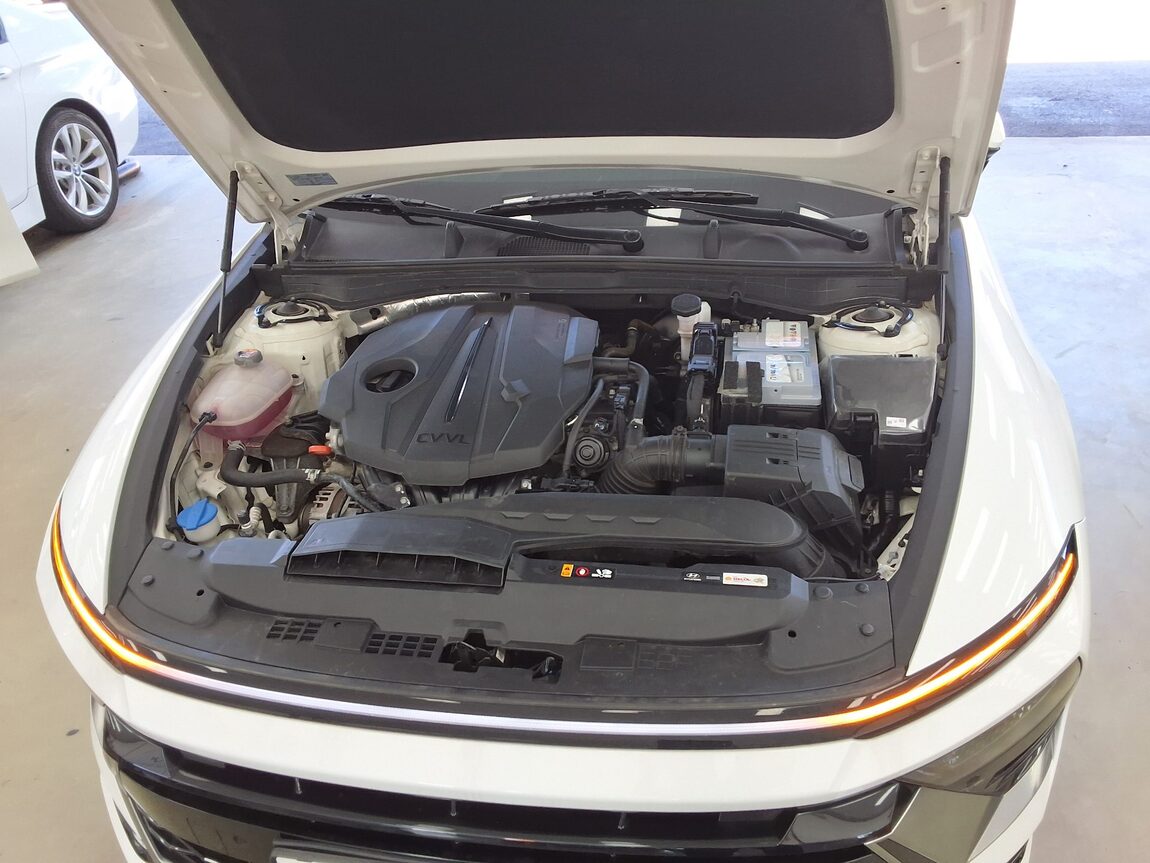 HYUNDAI SONATA THE EDGE GASOLINE 2.0 EXCLUSIVE 2024 - zdjęcie 20
