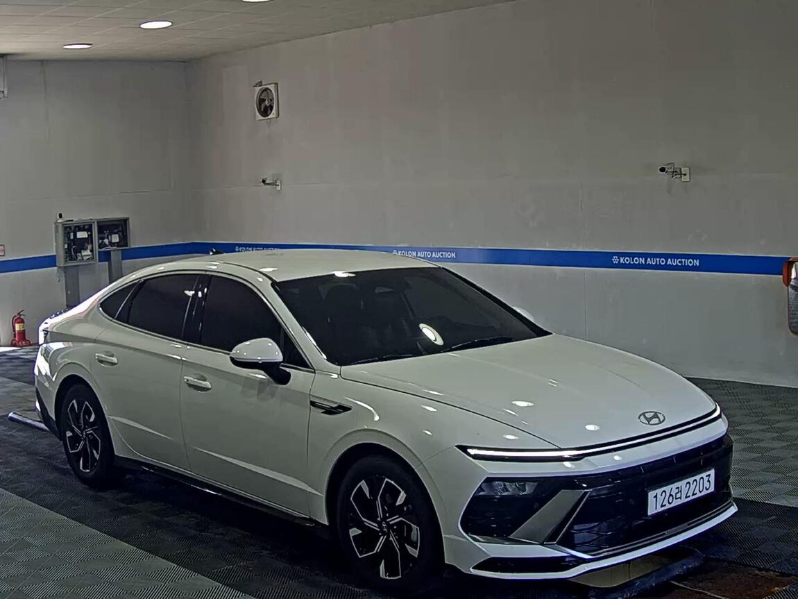 HYUNDAI SONATA THE EDGE GASOLINE 2.0 EXCLUSIVE 2024 - zdjęcie 3