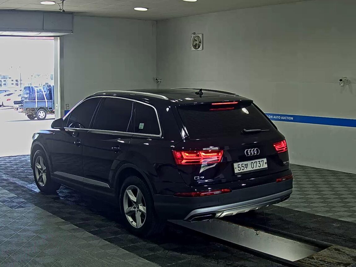 AUDI Q7 (2ND GEN) 35 TDI QUATTRO COMFORT 2016 - zdjęcie 6