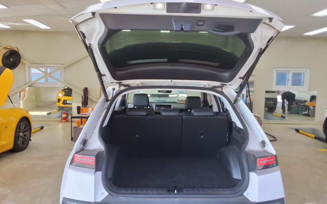 HYUNDAI IONIQ 5 EV 2WD LONG RANGE EXCLUSIVE 2022 - zdjęcie 15
