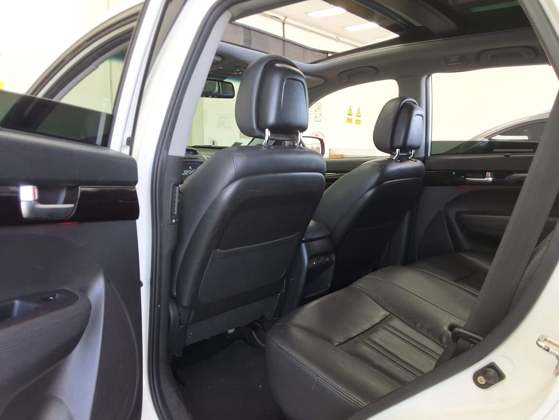 KIA NEW SORENTO R R2.0 2WD NOBLESSE 2014 - zdjęcie 12