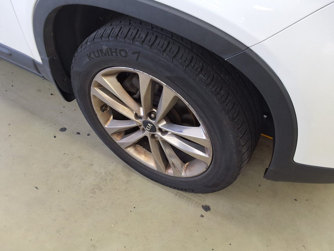 KIA NEW SORENTO R R2.0 2WD NOBLESSE 2014 - zdjęcie 23