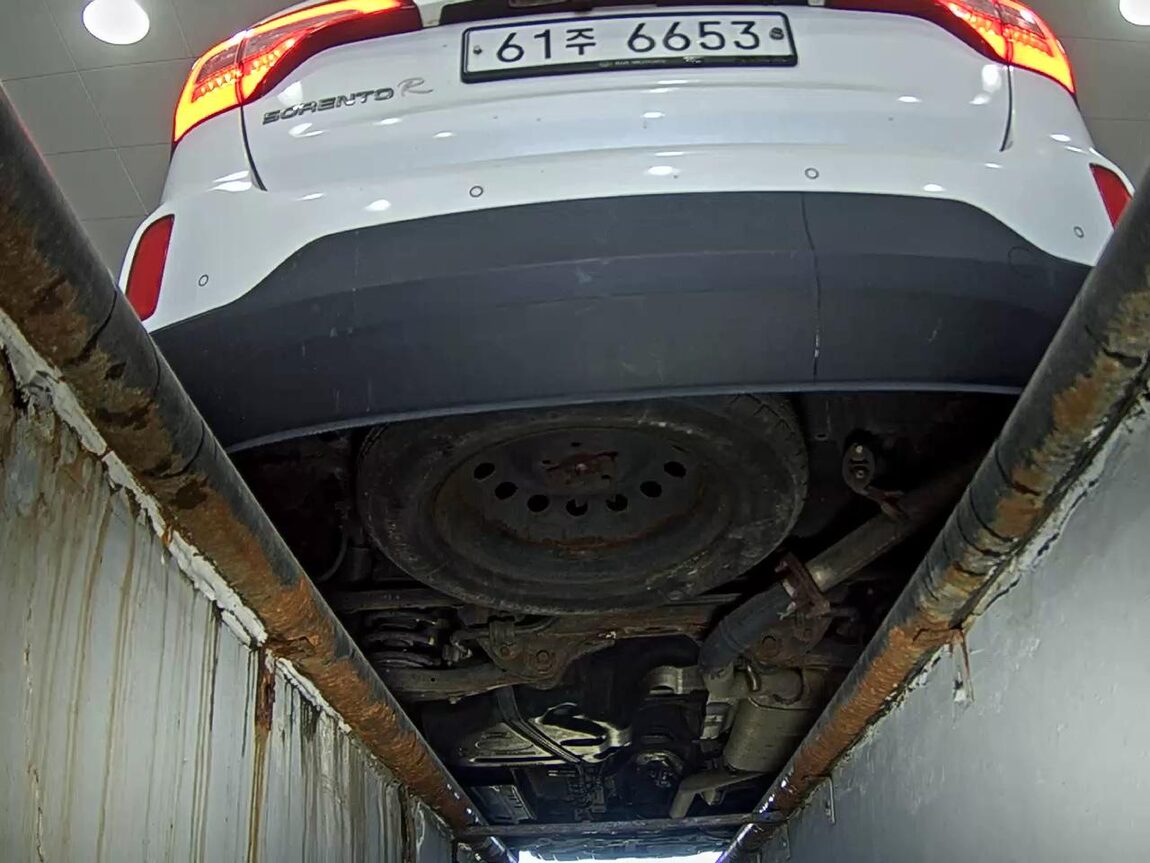 KIA NEW SORENTO R R2.0 2WD NOBLESSE 2014 - zdjęcie 8