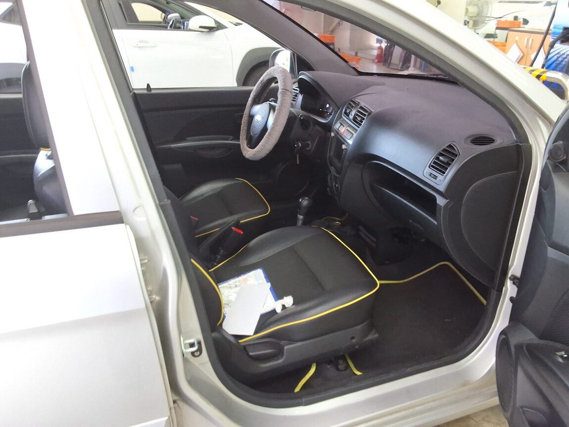 KIA NEW MORNING LX BASE MODEL BLACK PREMIUM 2011 - zdjęcie 15