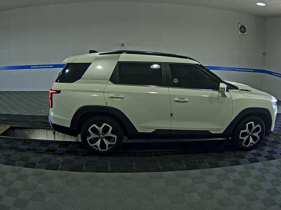 KG MOBILITY (SSANGYONG) TORRES 1.5 GDI-T 4WD T7 2023 - zdjęcie 4