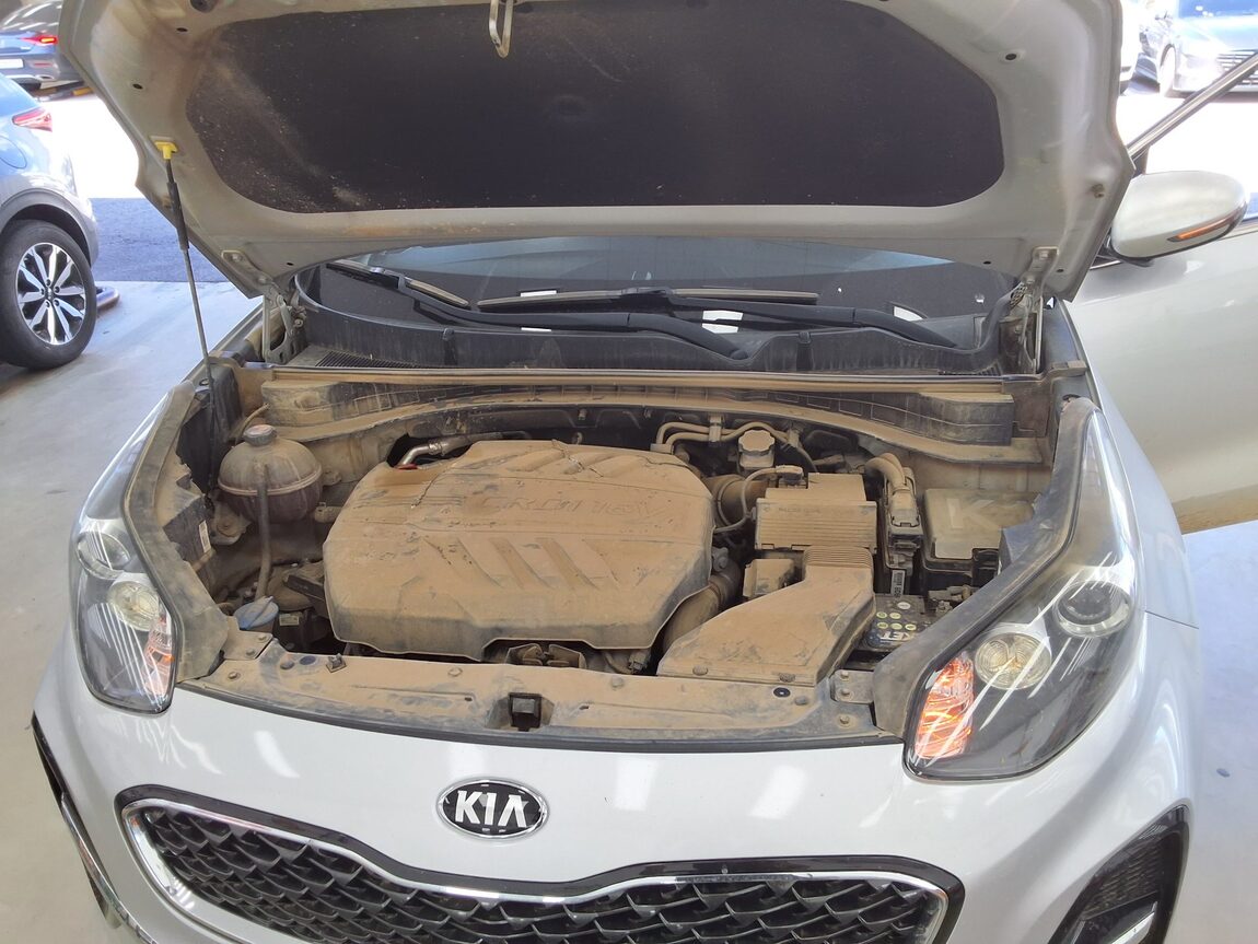 KIA SPORTAGE THE BOLD R2.0 DIESEL 4WD PRESTIGE 2020 - zdjęcie 20
