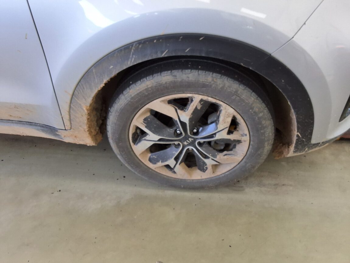 KIA SPORTAGE THE BOLD R2.0 DIESEL 4WD PRESTIGE 2020 - zdjęcie 24