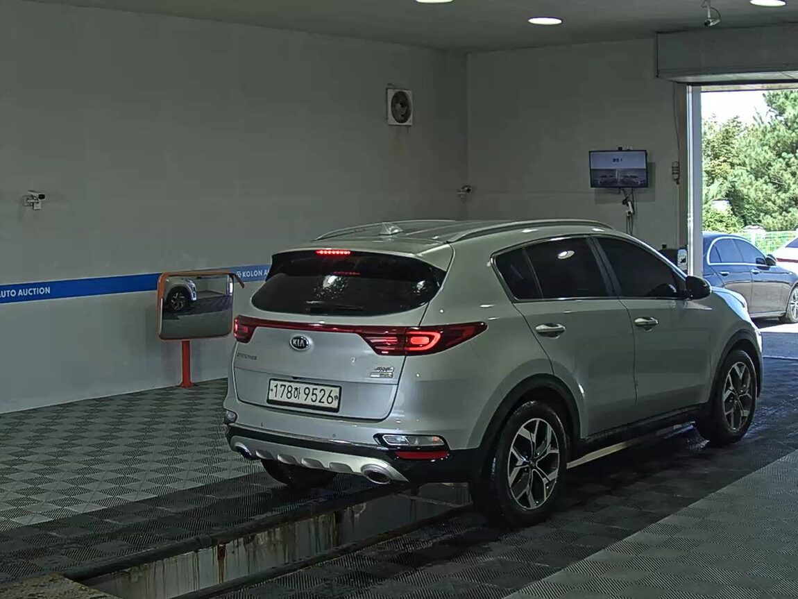 KIA SPORTAGE THE BOLD R2.0 DIESEL 4WD PRESTIGE 2020 - zdjęcie 5