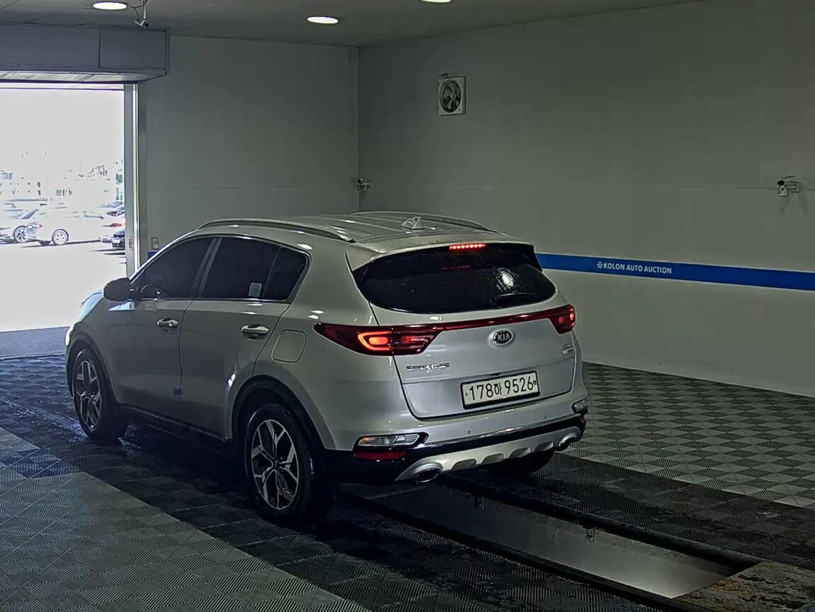 KIA SPORTAGE THE BOLD R2.0 DIESEL 4WD PRESTIGE 2020 - zdjęcie 6