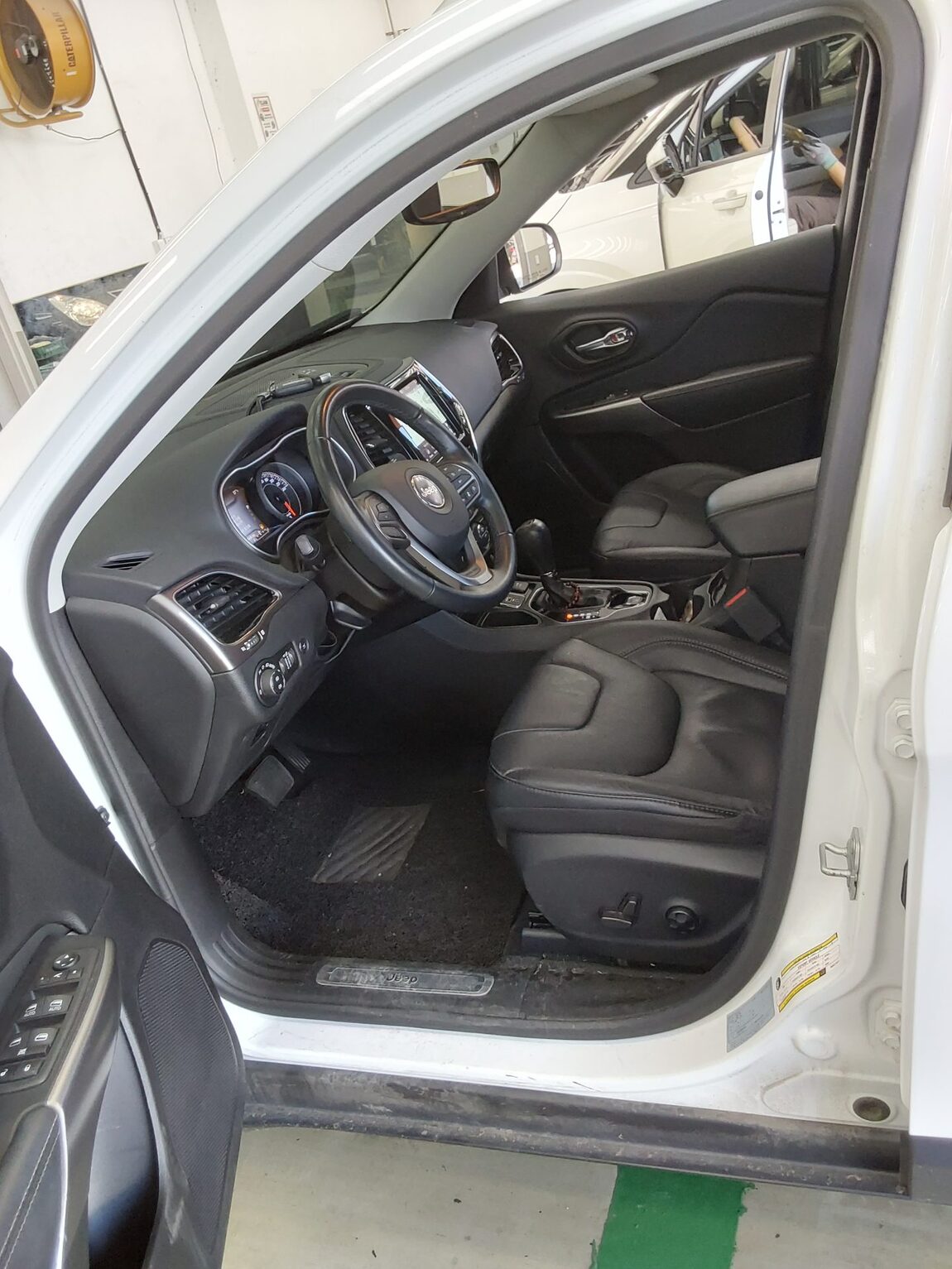 JEEP CHEROKEE (KL) 2.4 LIMITED 2021 - zdjęcie 10