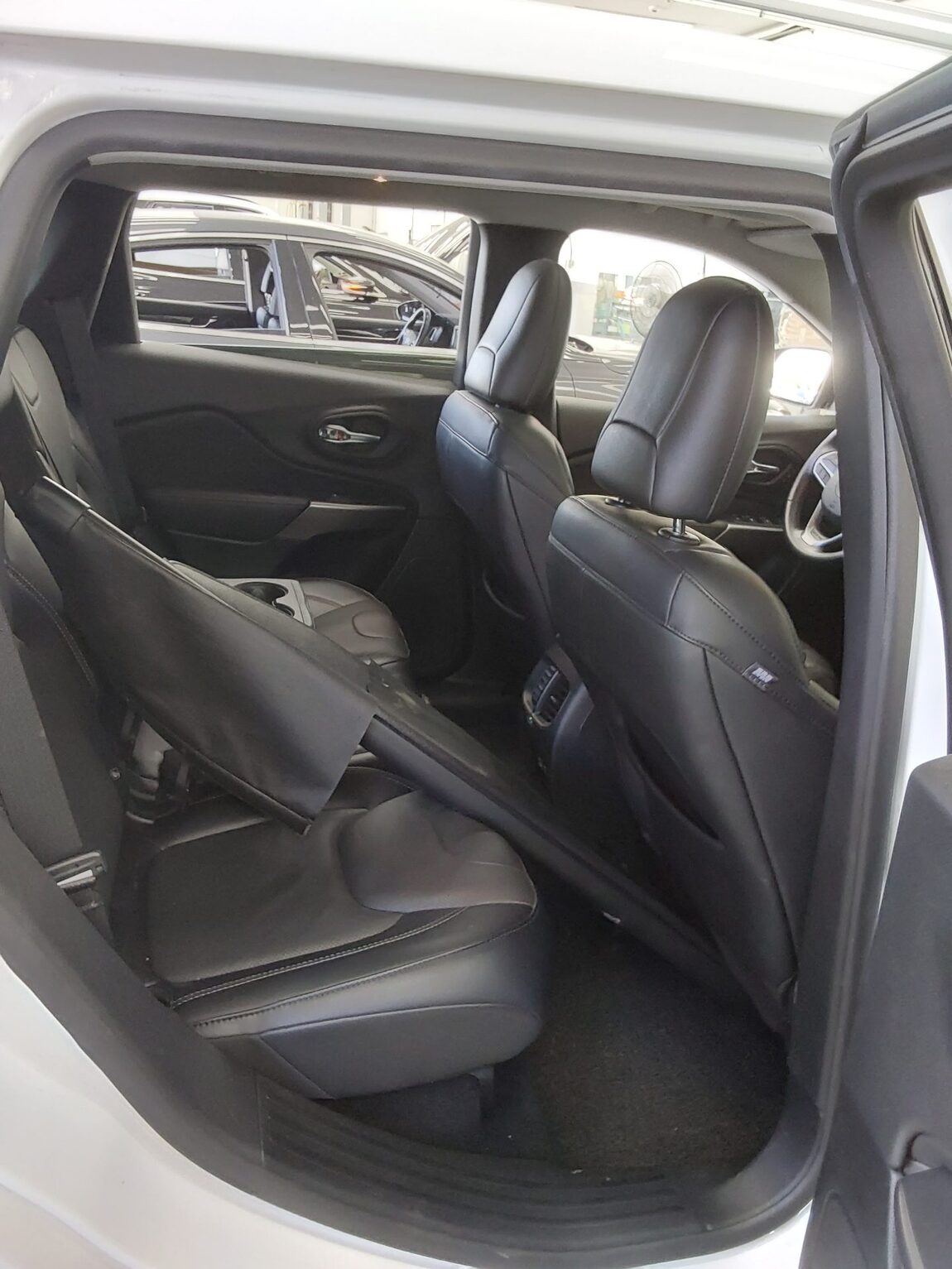 JEEP CHEROKEE (KL) 2.4 LIMITED 2021 - zdjęcie 13